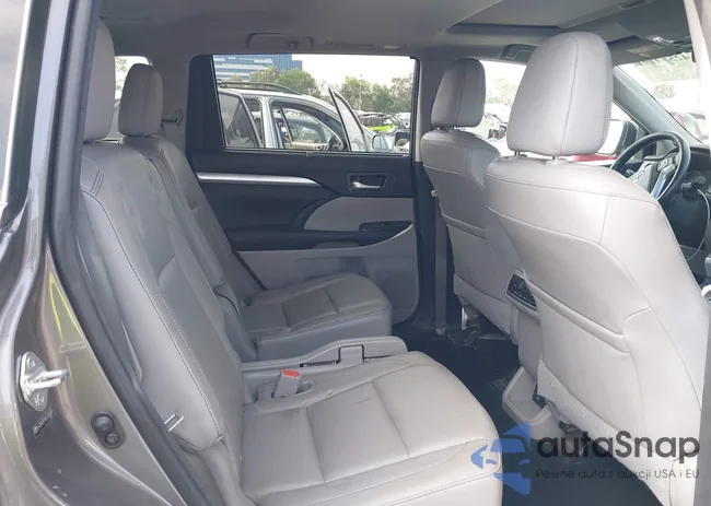 5TDKKRFHXES034682: 42599191