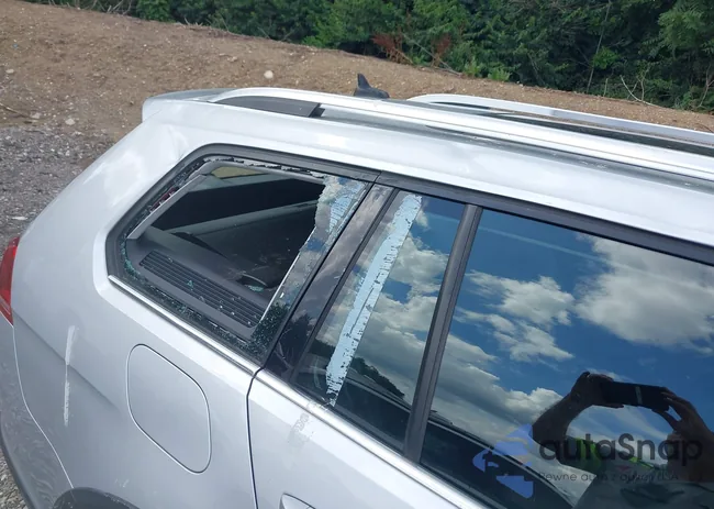 3VWH17AU5HM506908: 42600422