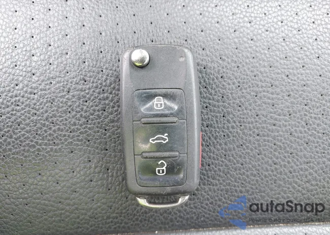 3VWPL7AJ9EM609661: 42600438