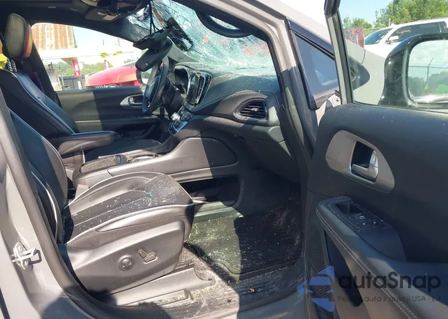 2C4RC1S71PR569860: 42600542