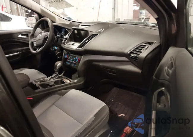 1FMCU0GD0JUC18438: 42600591