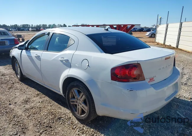 1C3CDZAB5EN152103: 42600595