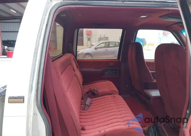 1GCGC33F8PJ400450: 42600678