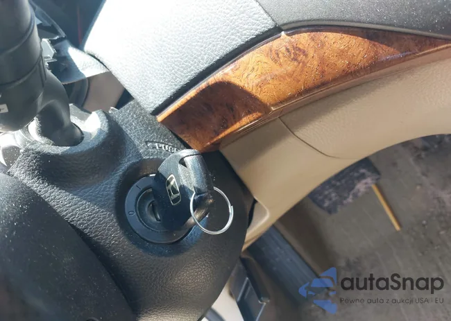 1HGCP2F87CA070497: 42600741