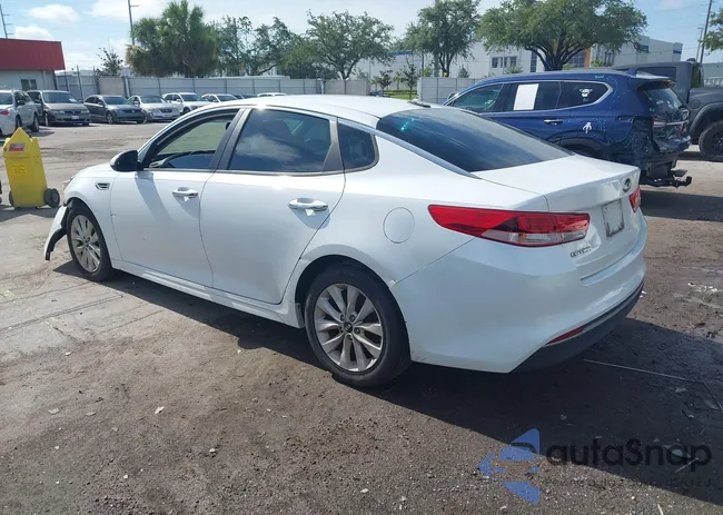 5XXGT4L39HG122353: 42600744