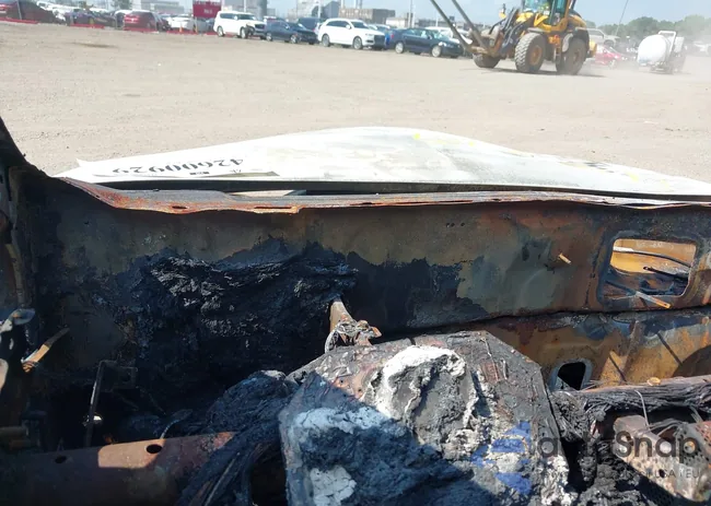 3N1CE2CP7EL411413: 42600929