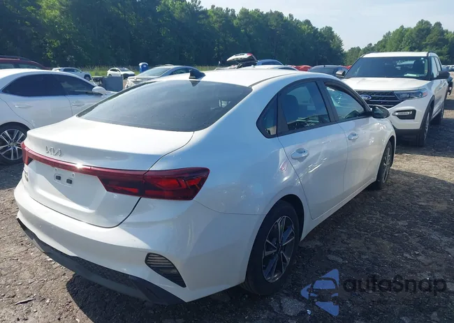 3KPF24AD4RE786984: 42601019