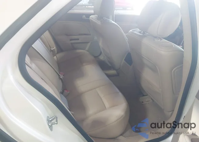 1G6DW6EDXB0150511: 42600187