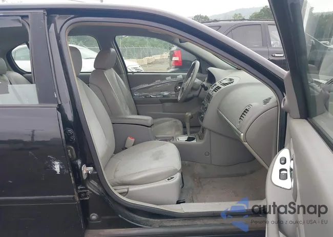 1G1ZU54875F251507: 42600271