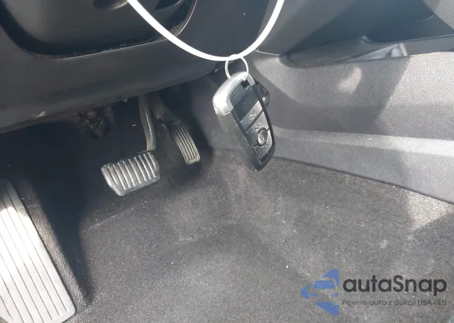 3FA6P0HD8KR114074: 42601490