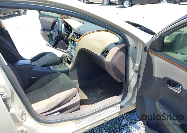 1G1ZC5E16BF377941: 42601663