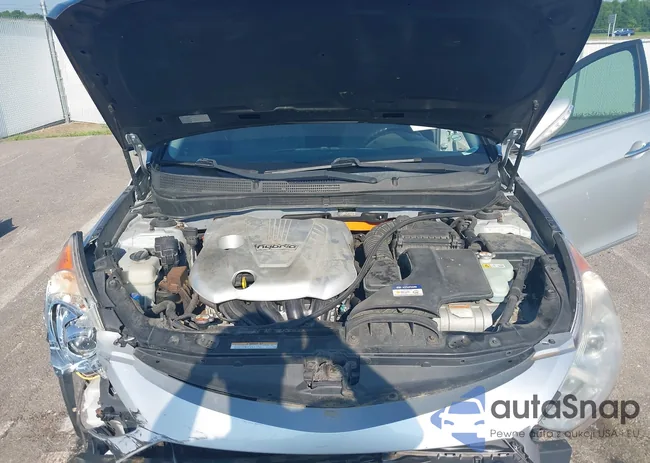 KMHEC4A40BA017069: 42601713