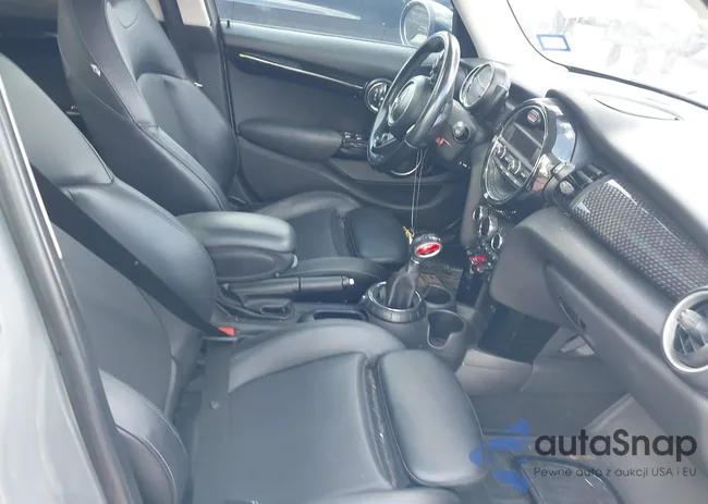 WMWXU3C54F2B56552: 42601739