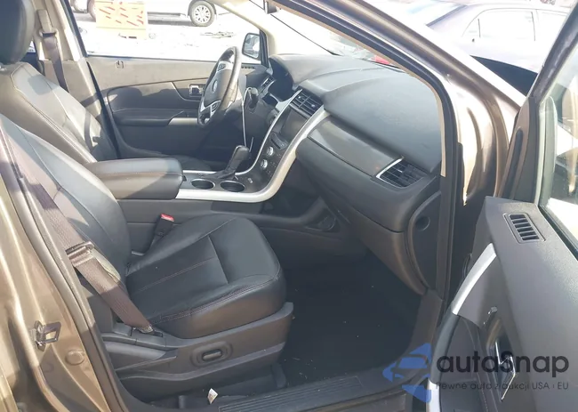 2FMDK3J92DBC36708: 42601788