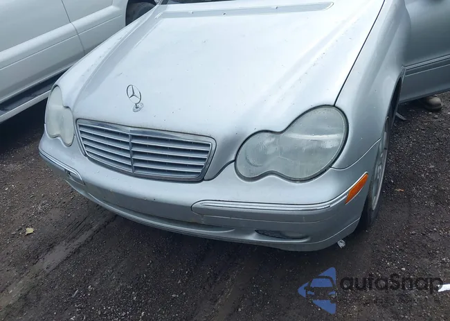 WDBRH64J52F143983: 42601862