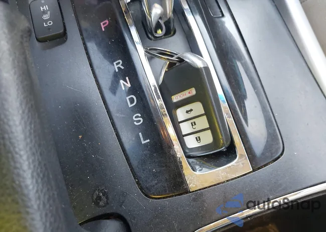 1HGCR2F83DA096977: 42601952