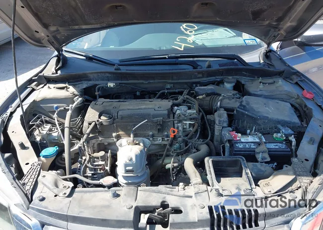 1HGCR2F38FA210124: 42601965