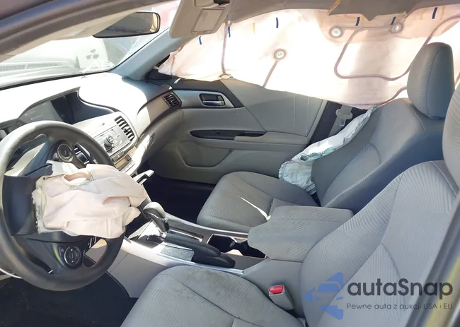 1HGCR2F38FA210124: 42601965