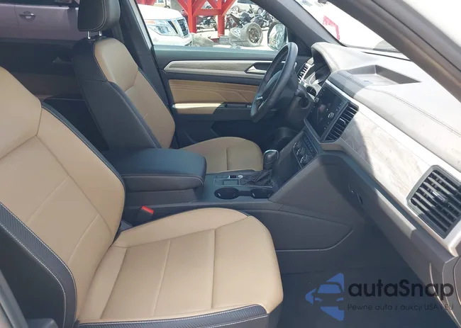 1V2WC2CA9MC213288: 42602010