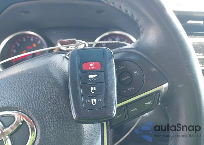 4T1B61HK1JU070535: 42601023