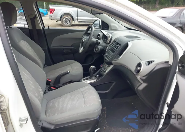 1G1JA5SH0G4110253: 42601036