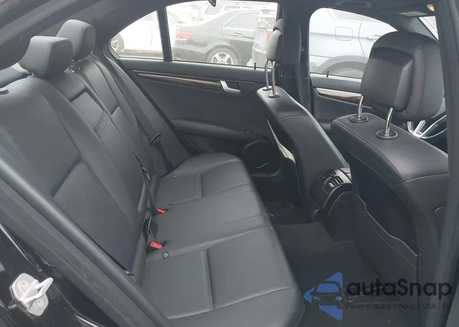 WDDGF8AB0DR263382: 42601043