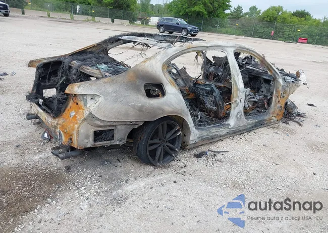 WBA7U2C03MCF59301: 42601063