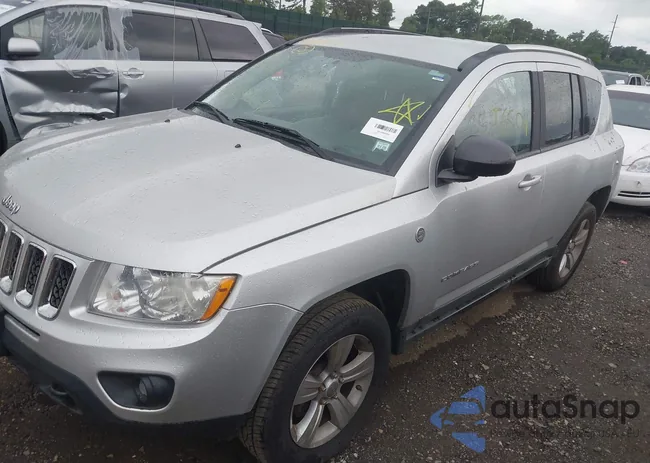 1J4NF1FB3BD280876: 42601321