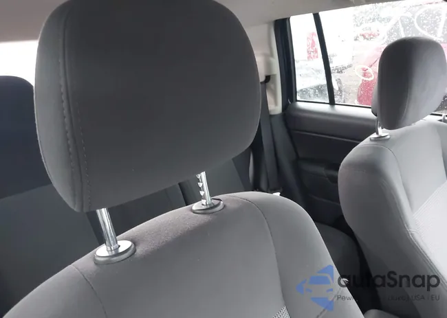 1J4NF1FB3BD280876: 42601321