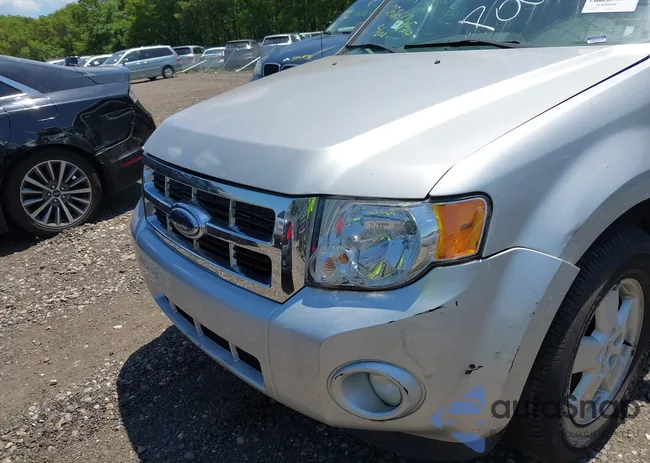 1FMCU9D7XAKA12672: 42602652