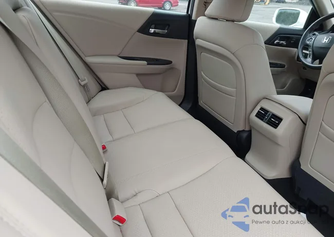 1HGCR3F87EA009203: 42602658