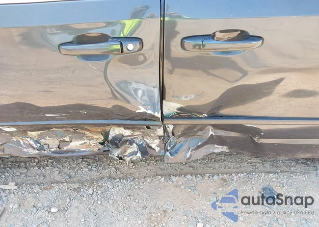 2C4RDGDG7CR108900: 42602695