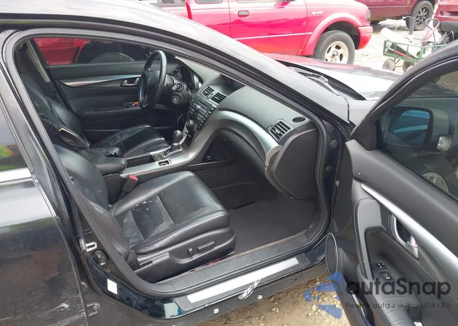 19UUA8F2XBA000138: 42602781