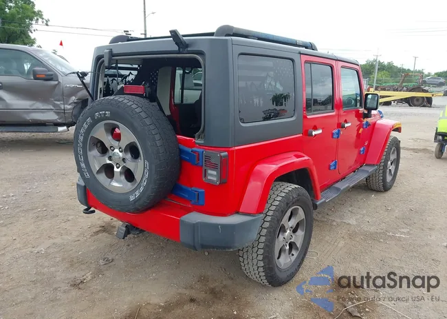 1C4HJWEGXJL925135: 42602783