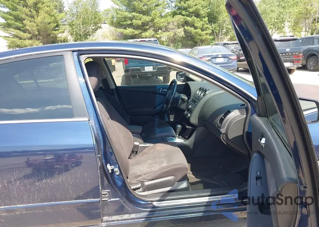 1N4AL2AP5BN505546: 42603015