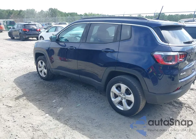 3C4NJDBB4JT116122: 42602252