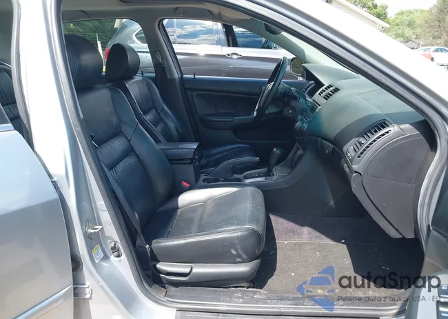 1HGCM56885A082753: 42603815