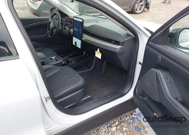 3FMTK1S5XPMA87642: 42603875