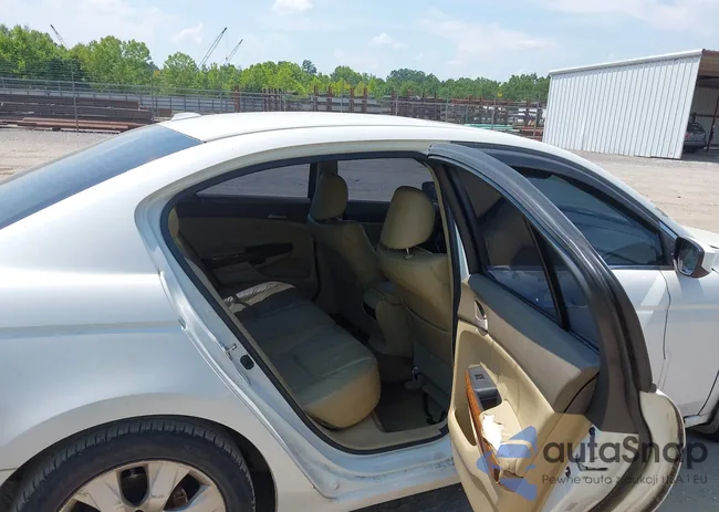 5KBCP3F85AB013189: 42603103