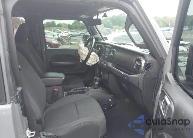 1C4GJXAG3KW533640: 42603117