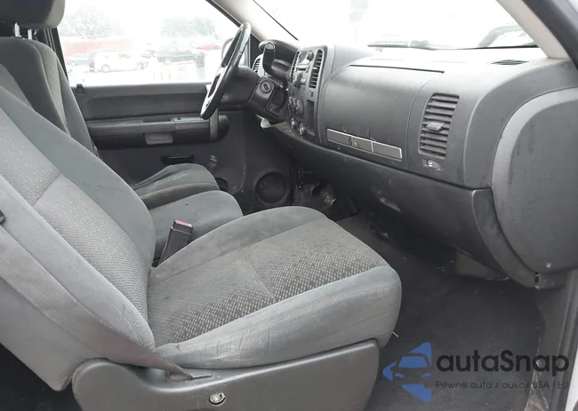 1GCEC14C78Z105116: 42603235