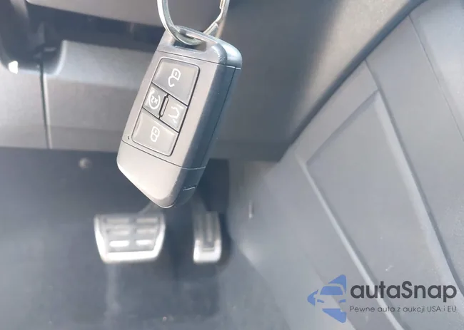 3VVCB7AX0NM058630: 42603299