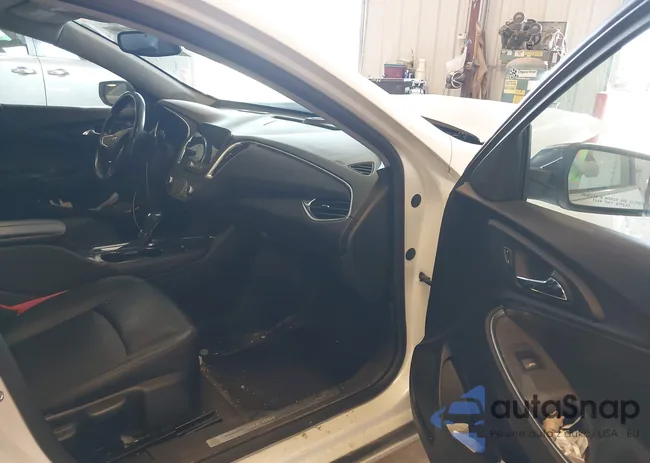 1G1ZD5ST8KF124929: 42604458