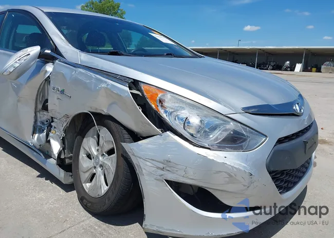 KMHEC4A4XFA138357: 42604539