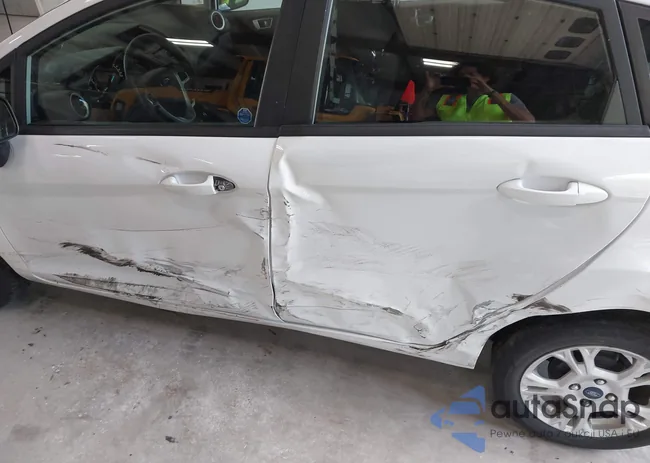 3FADP4EJ0FM145489: 42604666