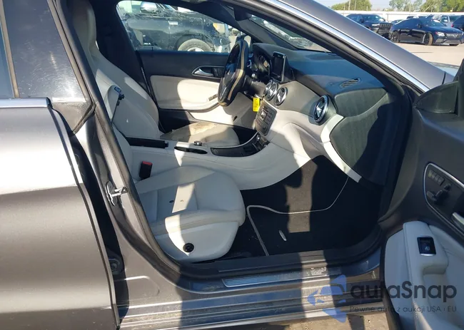 WDDSJ4EB8EN037742: 42604682