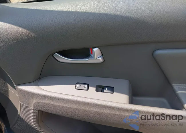 KNDPCCAC9G7816304: 42604686