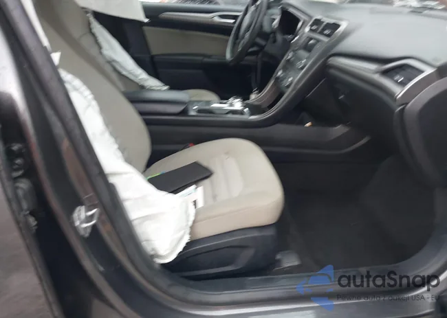 3FA6P0UU1JR122652: 42604688