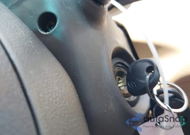 KMHDH4AE7BU141425: 42604731