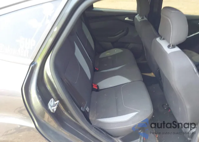 1FADP3L9XJL247265: 42604733